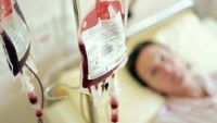 Transfuziile de sânge ar putea reduce daunele cauzate de către atacurile vasculare cerebrale