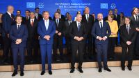 Liderii statelor membre au adoptat o declaraţie comună prin care reafirmă ”sprijinul fără echivoc” al UE pentru perspectiva europeană a Balcanilor de Vest