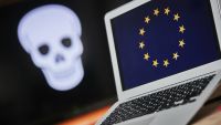 Deputaţii europeni adoptă noi reguli pentru combaterea conţinutului online ilegal. Legea serviciilor digitale va proteja drepturile utilizatorilor