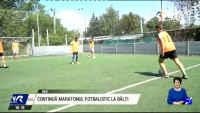Joacă mini-fotbal de două zile neîntrerupt pentru a intra Cartea Recordurilor