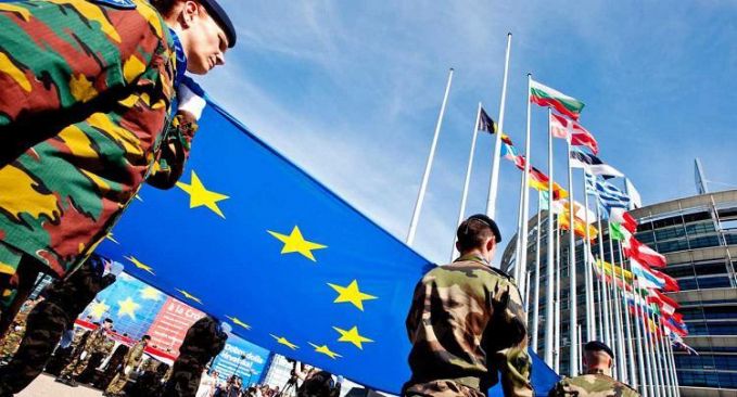 Ţările UE au aprobat Busola strategică a apărării europene, complementară cu NATO: UE va avea o forţă de reacţie rapidă de 5.000 de militari până în 2025