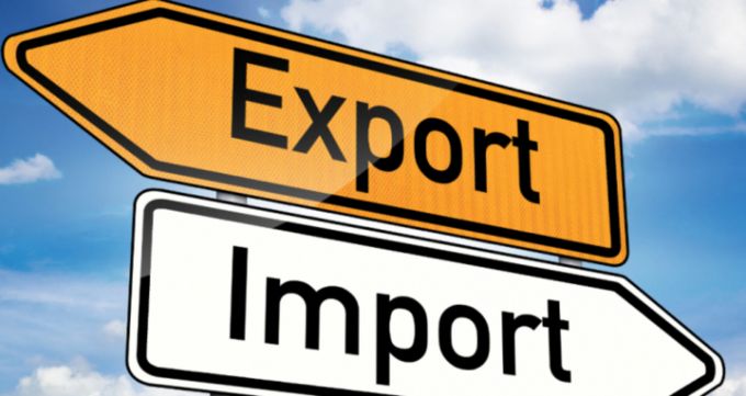 Ucraina a interzis toate importurile din Rusia
