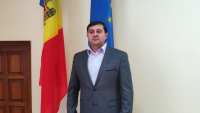 Preşedintele raionului Cahul, suspectat de corupere pasivă, activă şi abuz în serviciu, rămâne în arest la domiciliu