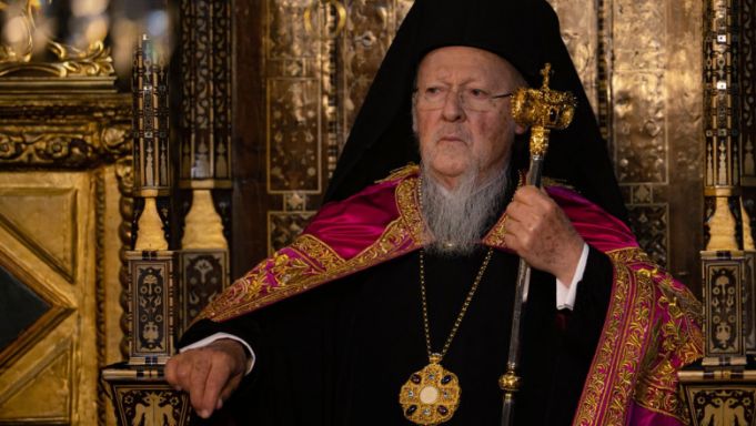 Patriarhul ecumenic ortodox Bartolomeu spune că tragedia din Ucraina este „de nedescris” şi cere „încetarea războiului fratricid”