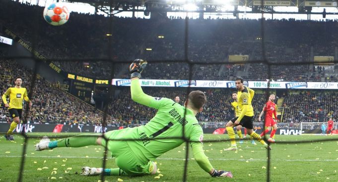 FOTO. Ruşii au întrerupt brusc, în minutul 13, difuzarea meciului Borussia Dortmund - Leipzig. Ce i-a deranjat