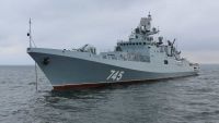 O altă pierdere importantă pentru flota navală a Moscovei. O navă rusească arde în Marea Neagră, în apropierea Insulei Şerpilor